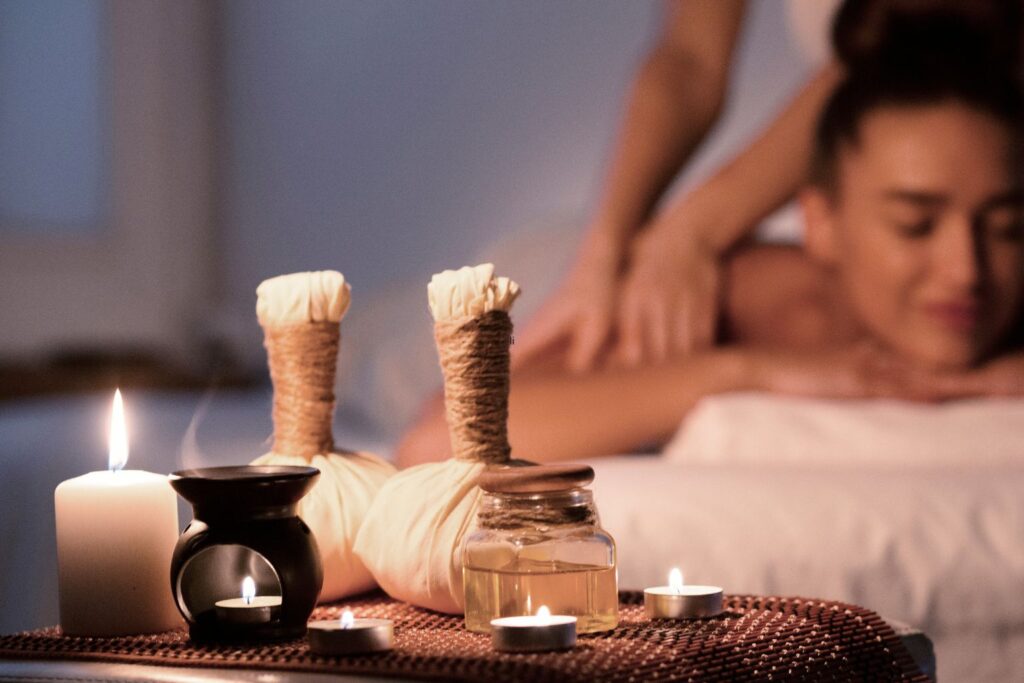 patra potli massage